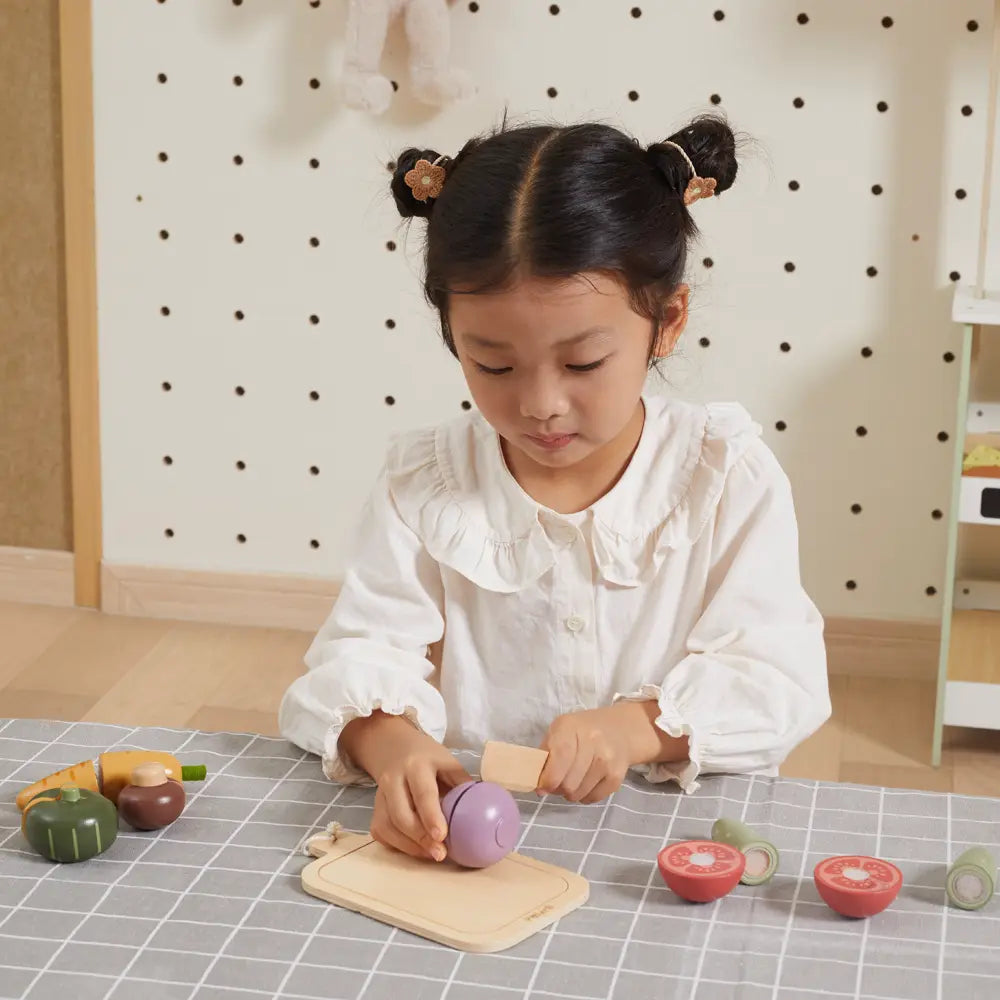 Wooden Cutting Vegetables Toy Set for Kids | Pretend Play Kitchen Cutting Board Set