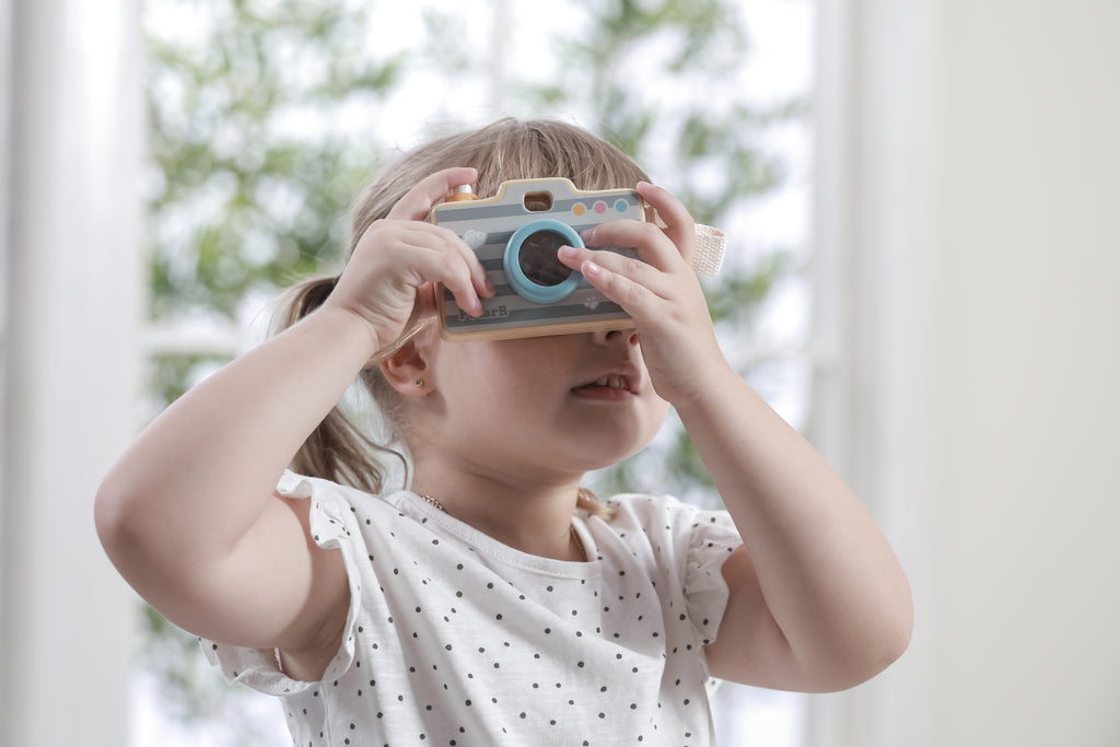 Wooden Camera Toy for Kids | Viga Polar B Kaleidoscope Pretend Play Toy