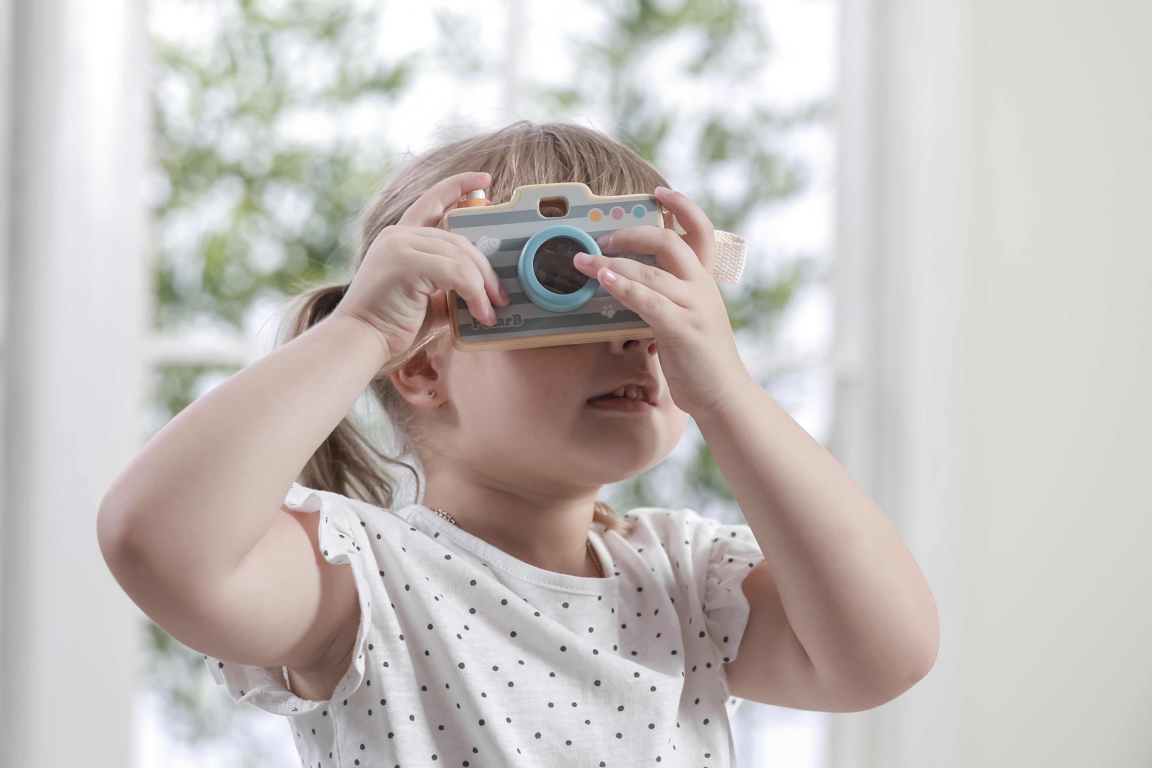 Wooden Camera Toy for Kids | Viga Polar B Kaleidoscope Pretend Play Toy