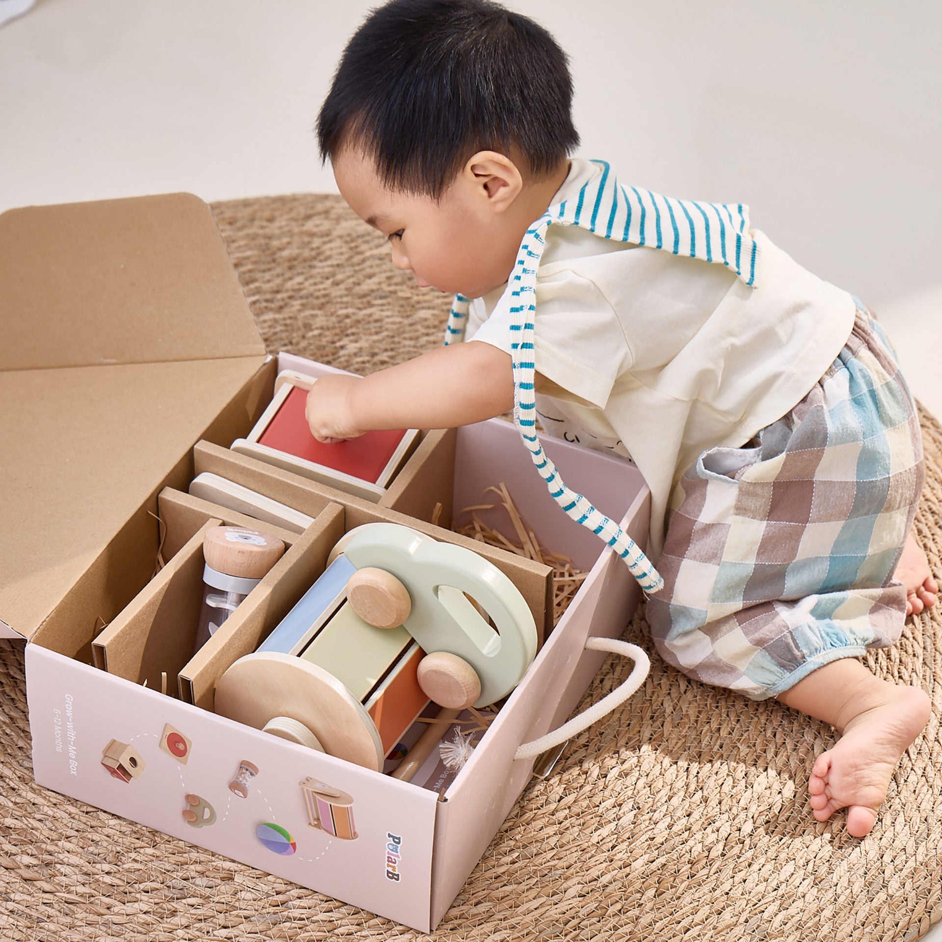 Grow With Me Little Explorers Box (6–12 Months) | Baby Sensory Montessori Toy Set