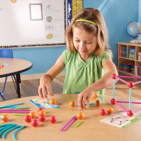 Dive into Shapes! A Sea & Build Geometry Set