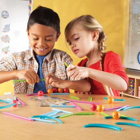 Dive into Shapes! A Sea & Build Geometry Set