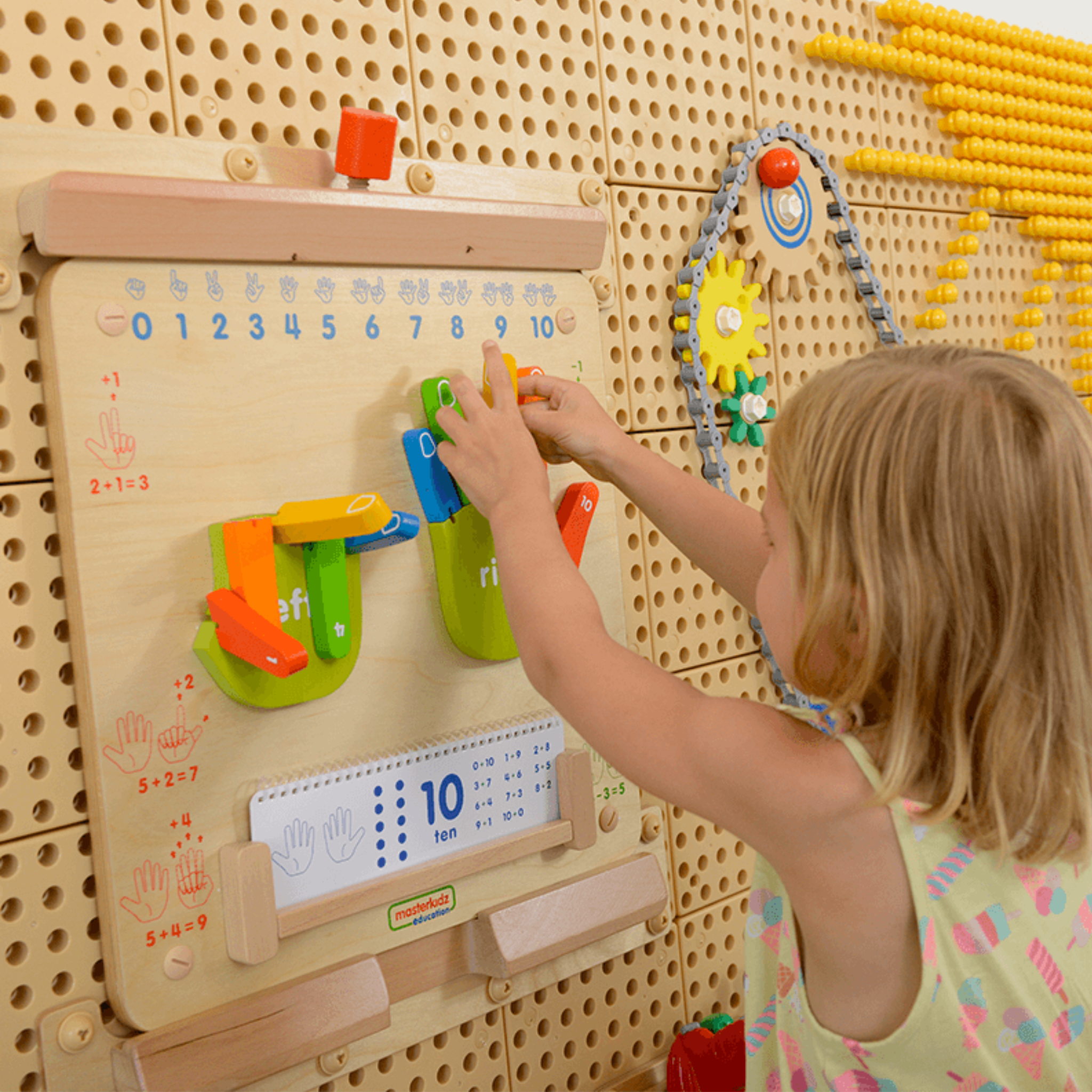Fingers Counting Board | Educational Math Learning Toy for Kids Counting & Arithmetic STEM Board