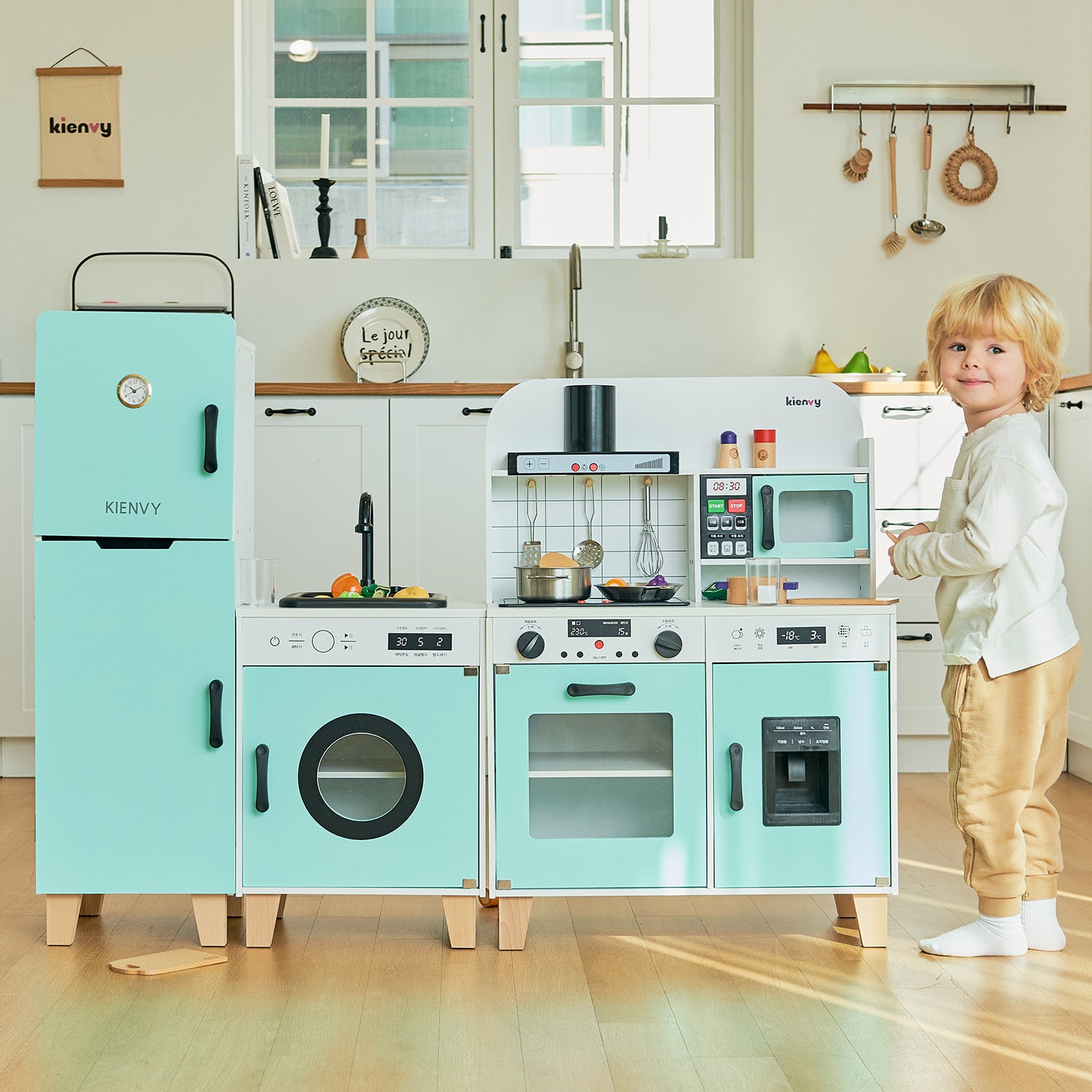 New Wooden Kitchen Playset with Sound Light & Water | Kids Pretend Play Toy