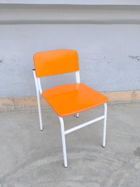 Group System Chair & Desk Medium